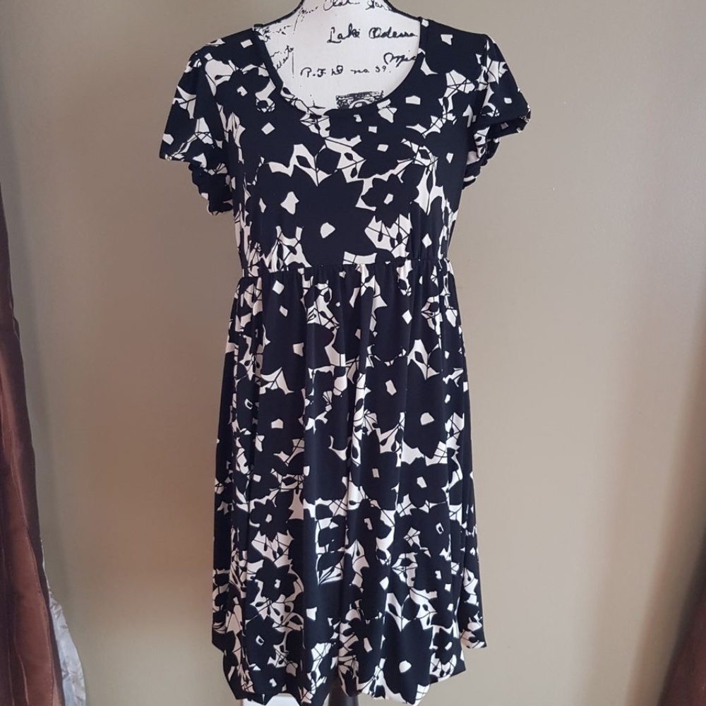 Apt. 9 Stretch Dress Relaxed Fit Black size M - Picture 2 of 7